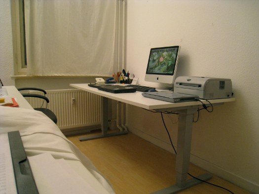 Sitzhöhe - Steh-Stitz Schreibtisch für’s Büro | Mini GmbH Blog